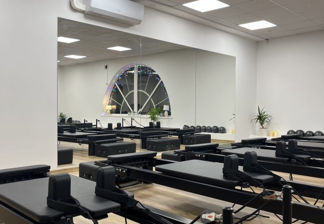 Pilates Reformer Studija Vilniuje-senas img 3101